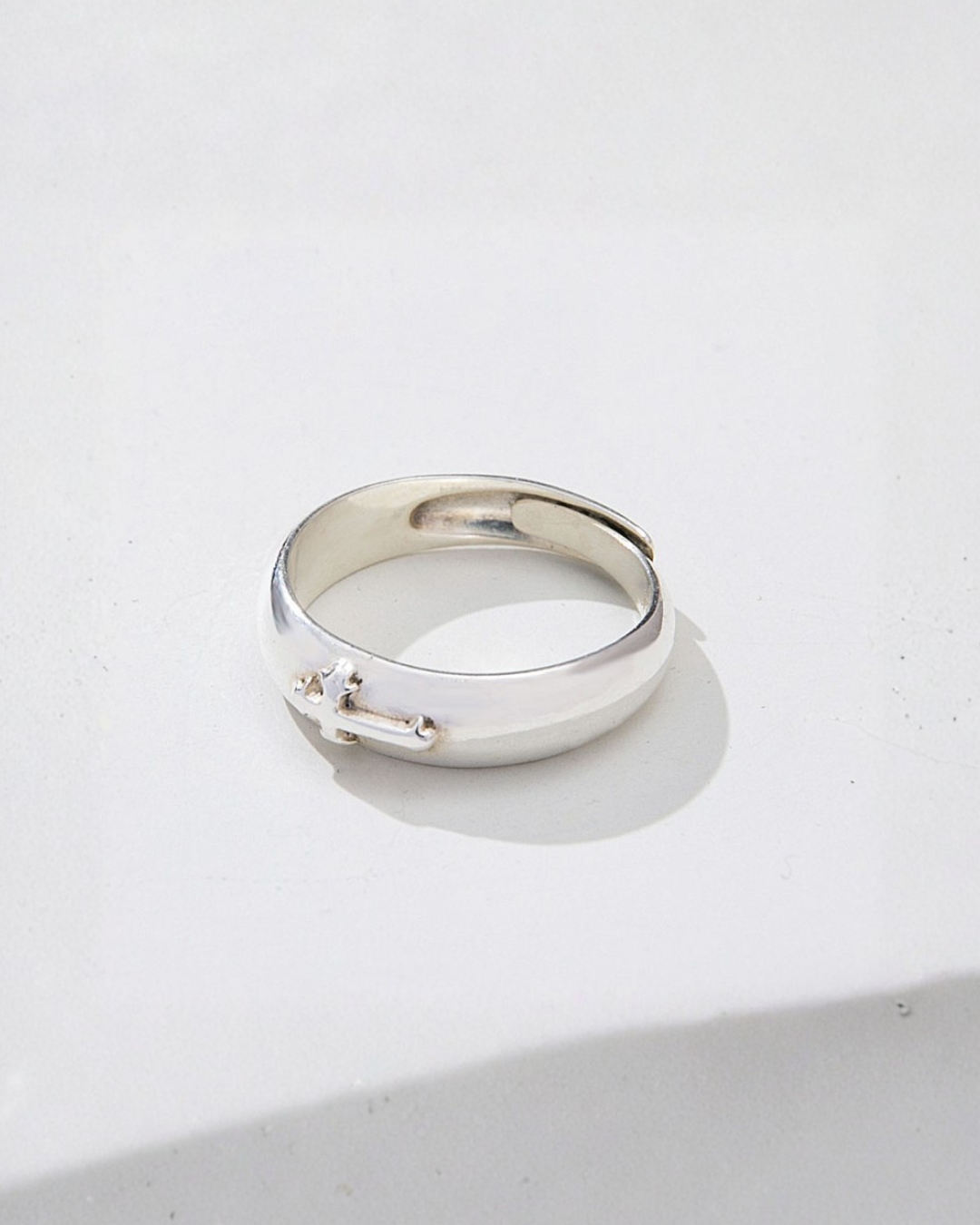 Minimal Cross Ring | Silver