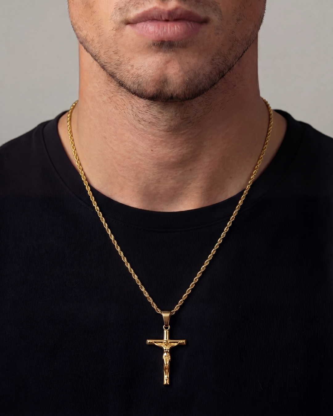 Crucifix Pendant Necklace I Gold