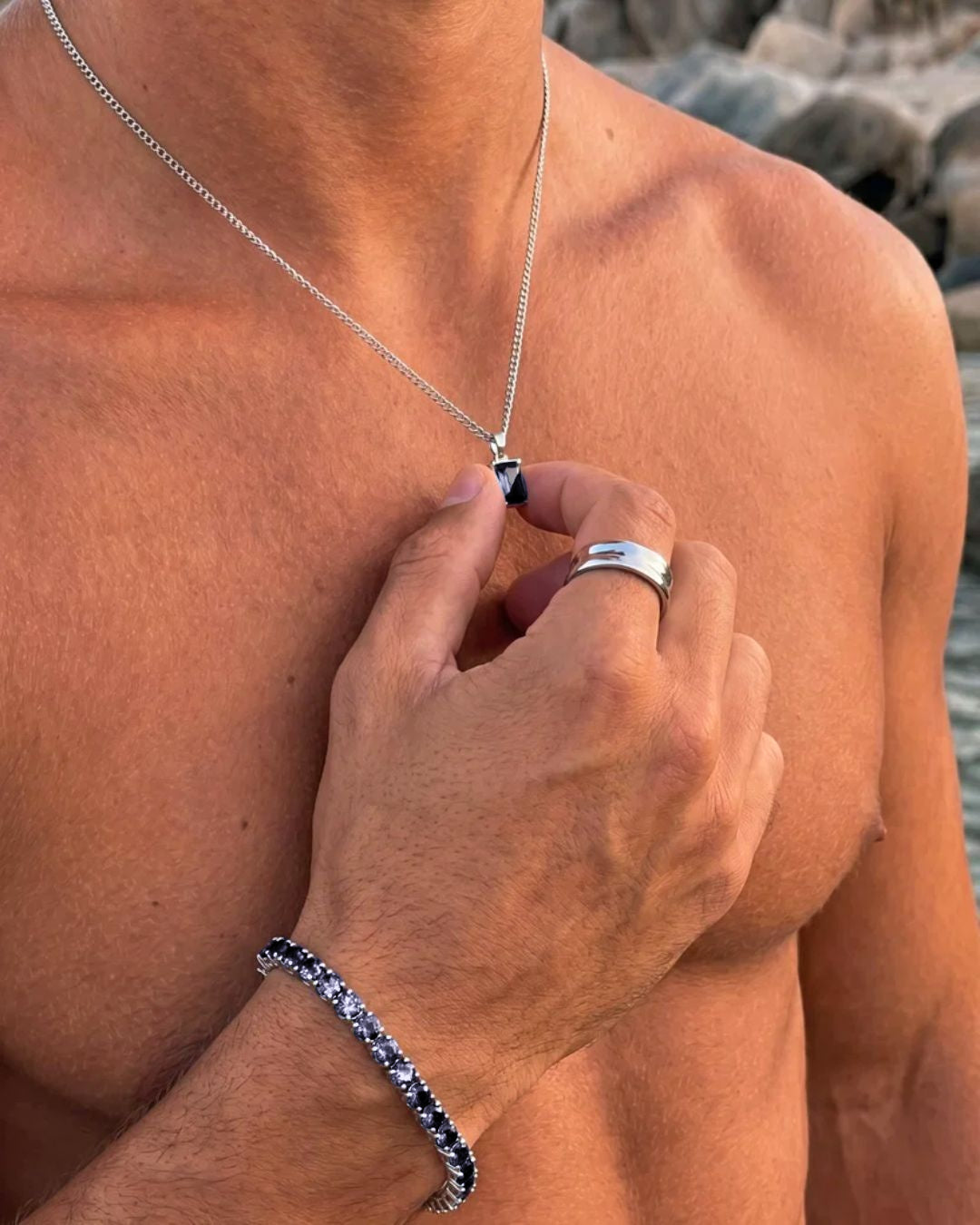 Grey Spinel Pendant Necklace | 1 Carat