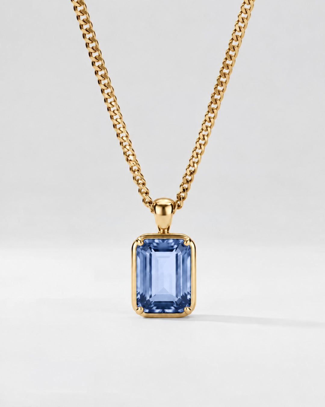 Royal Blue Pendant Necklace | 3 Carat 18K Gold
